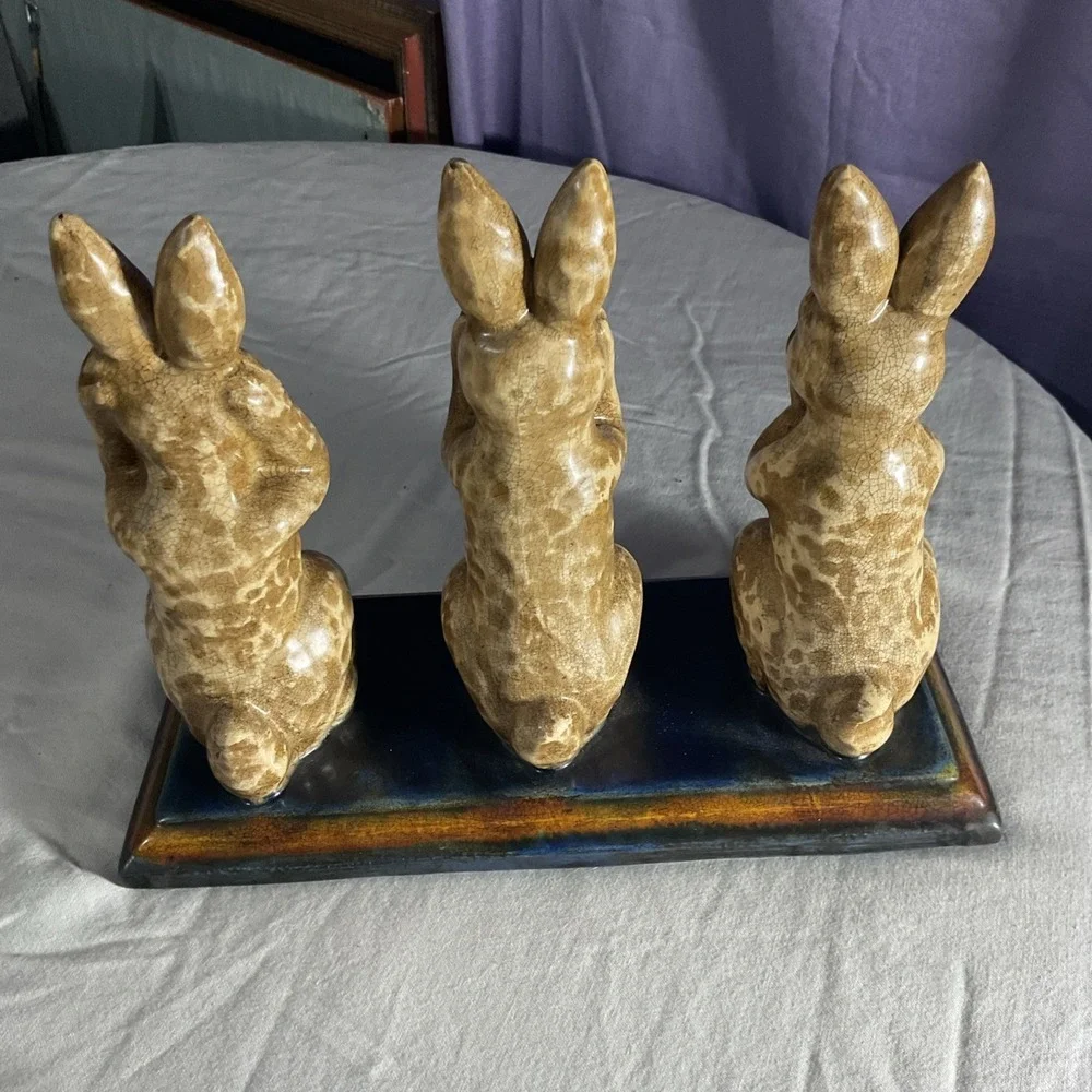 Three Wise Hares Rabbit Statue Bunny Heavy Ceramic Hear Speak See‎ No Evil